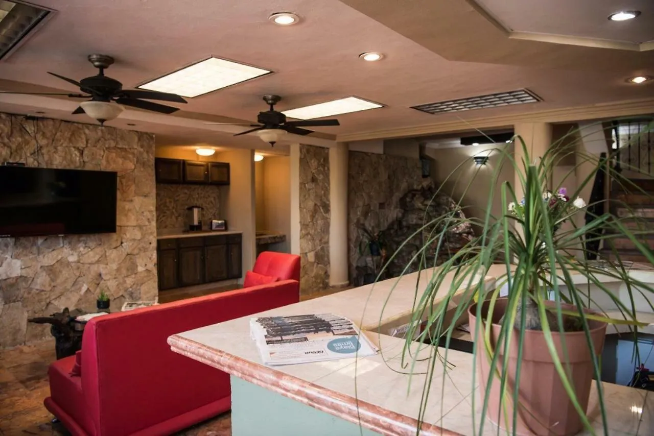 Гостевой дом Hostal La Playita Pdc Плая-дель-Кармен Мексика